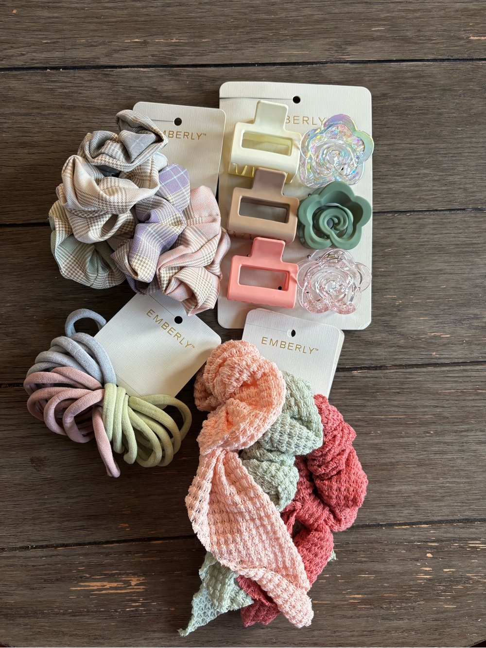 Women’s Pastel Hair Accessory Set - Pink, Green, Peach, Lilac